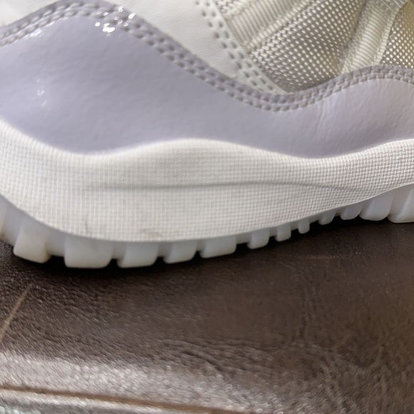 Kids Jordan 11 Retro Low(PS)…”Pure Violet” 🤍 - Picture 10 of 12